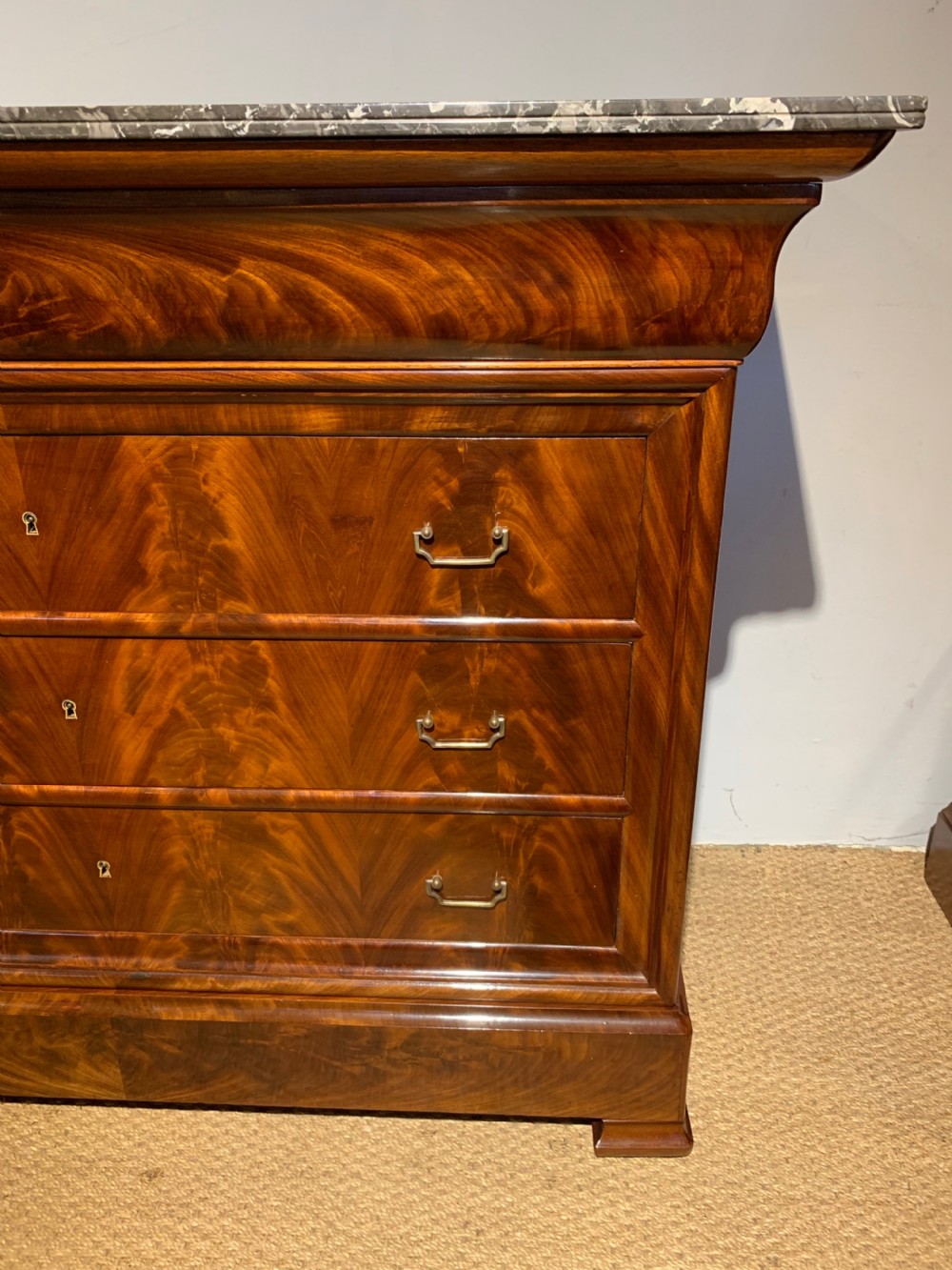 19th century  French commode  View VI