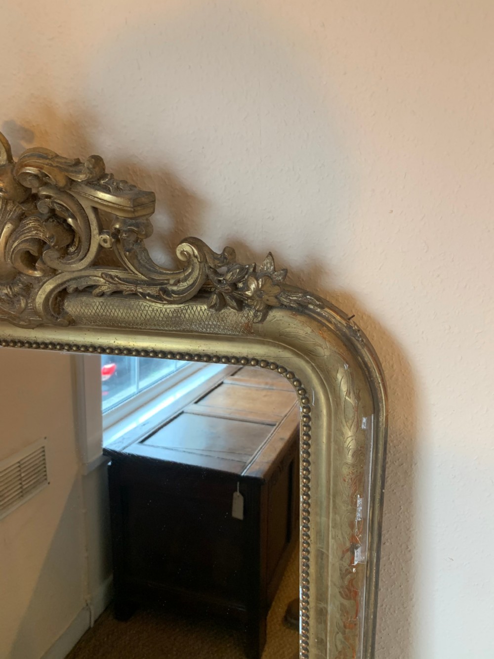 Antique gilt mirror 63x33 inches View V
