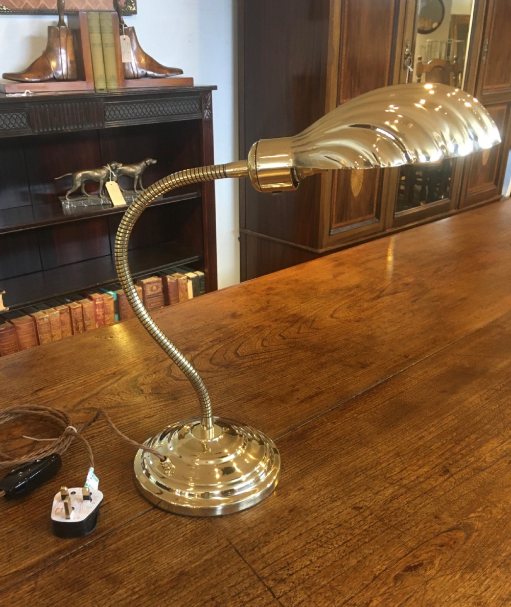 BRASS “SWAN NECK” ADJUSTABLE TABLE LAMP 