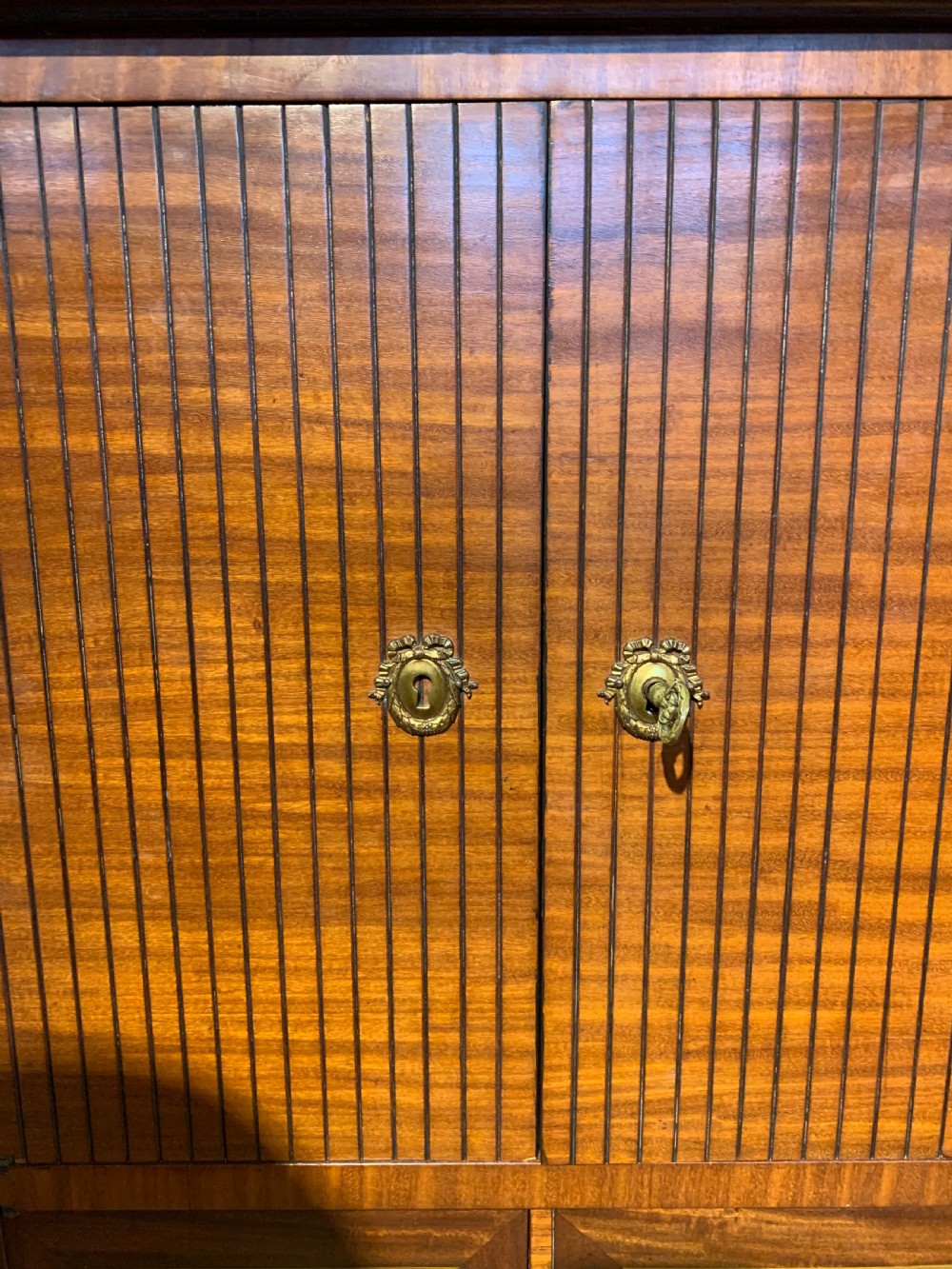 French side cabinet  View IV