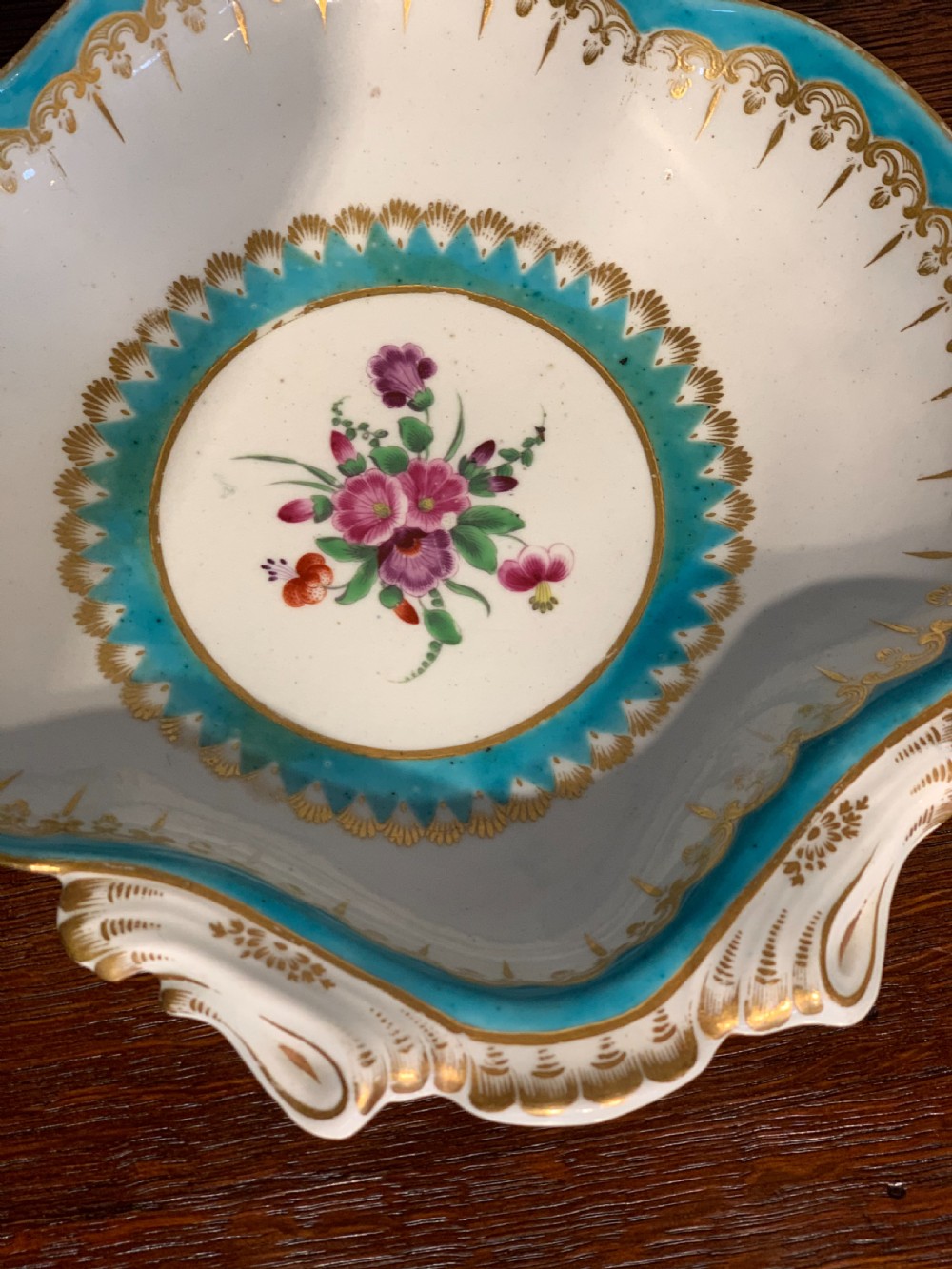 Worcester porcelain shell shaped dish  View II