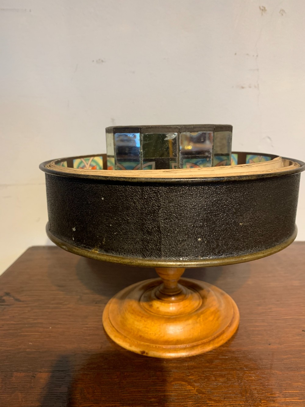Antique praxinoscope View III