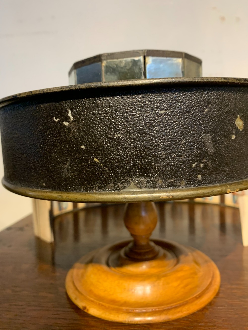 Antique praxinoscope View VI