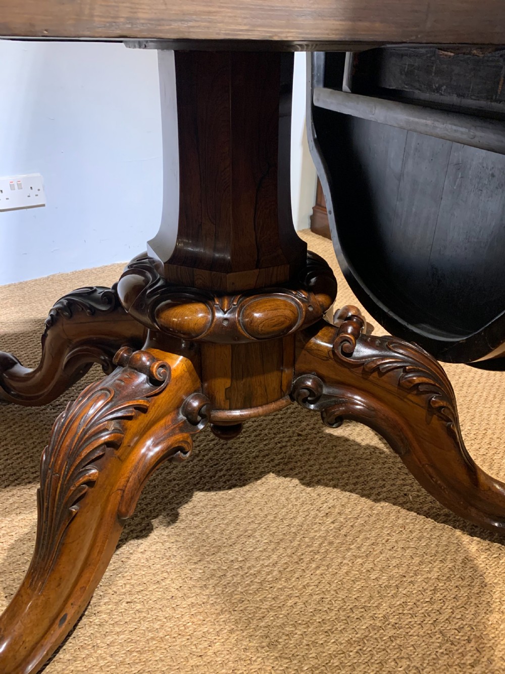 Rosewood Dining table / centre table  View V