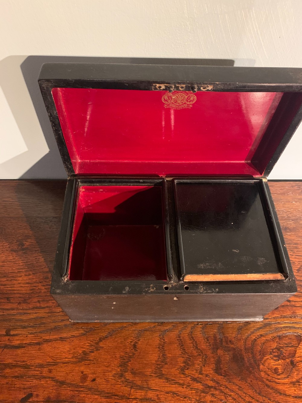Russian lacquer tea caddy  View IV