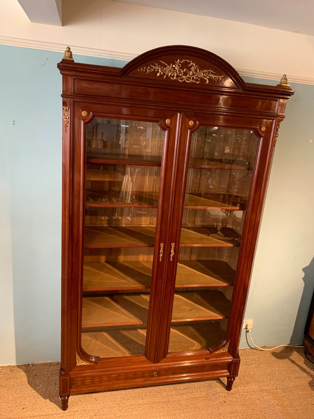 2 door bookcase  View XI