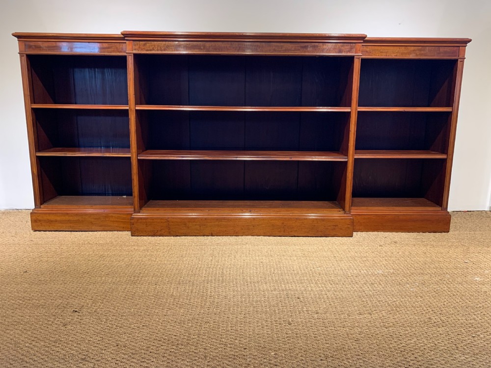 Large Victorian mahogany breakfront bookcase 