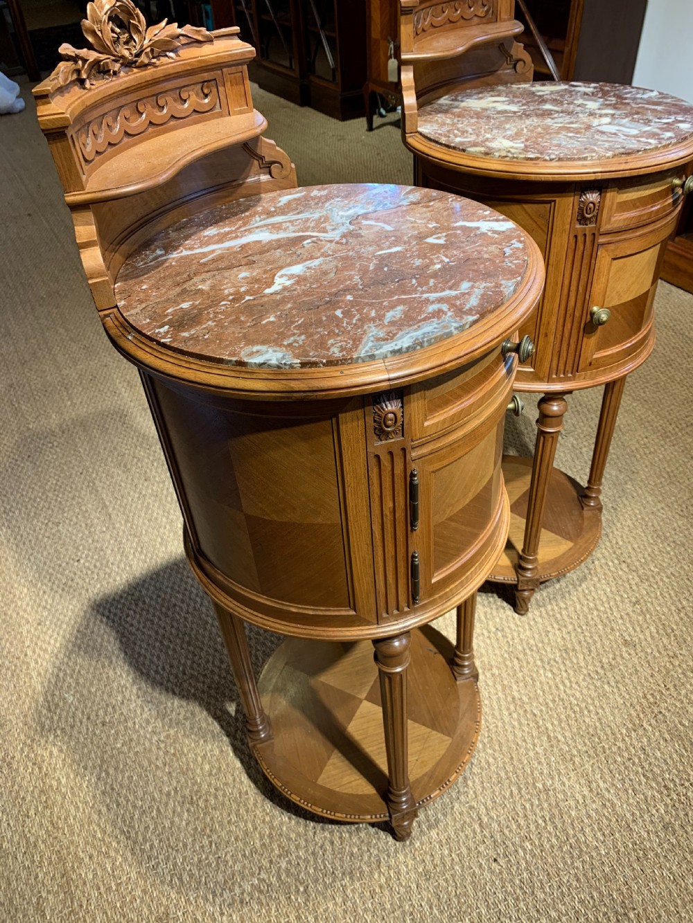 Pair of bedside cabinets  View VIII