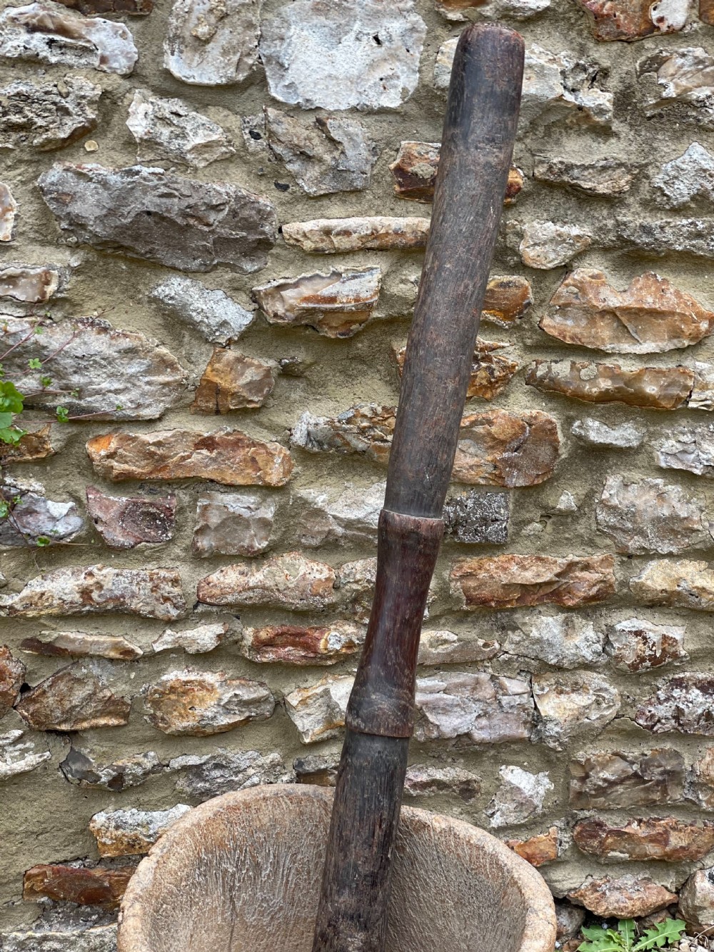 African pestle and mortar  View III