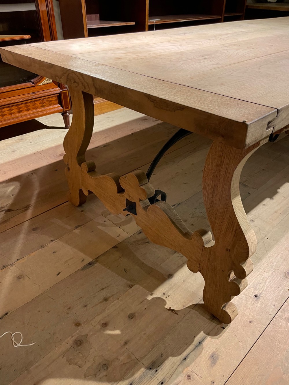 Oak Refectory table View III