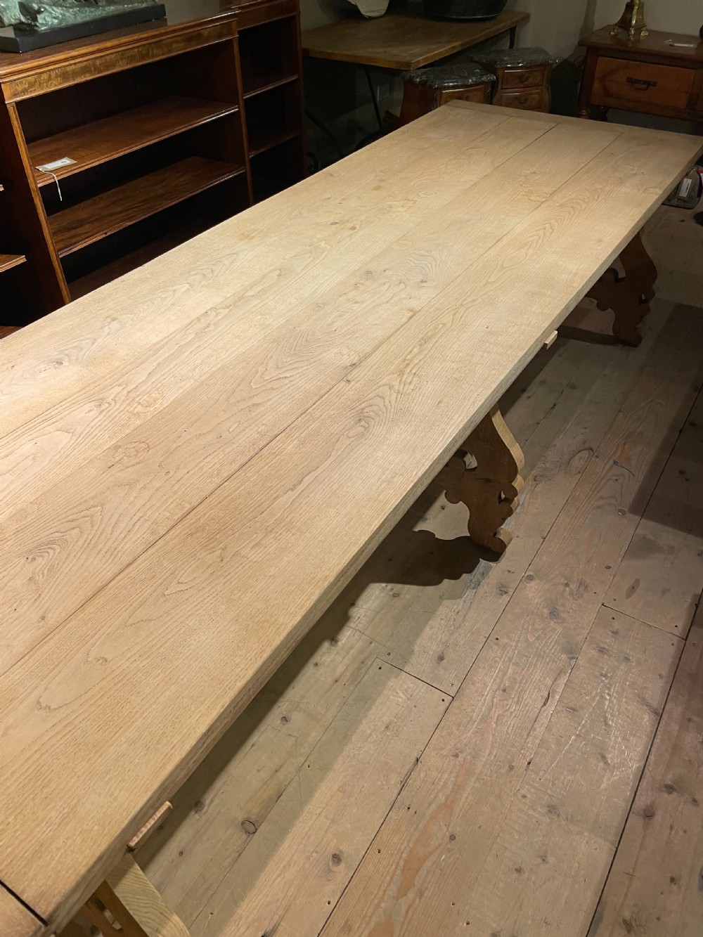 Oak Refectory table View V