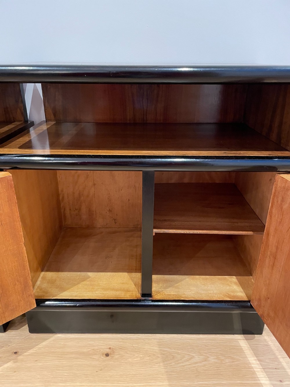 Pair of Art Deco bedside cabinets  View VI