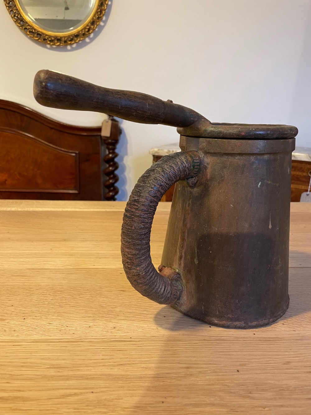 Antique woodworkers glue pot  View VI
