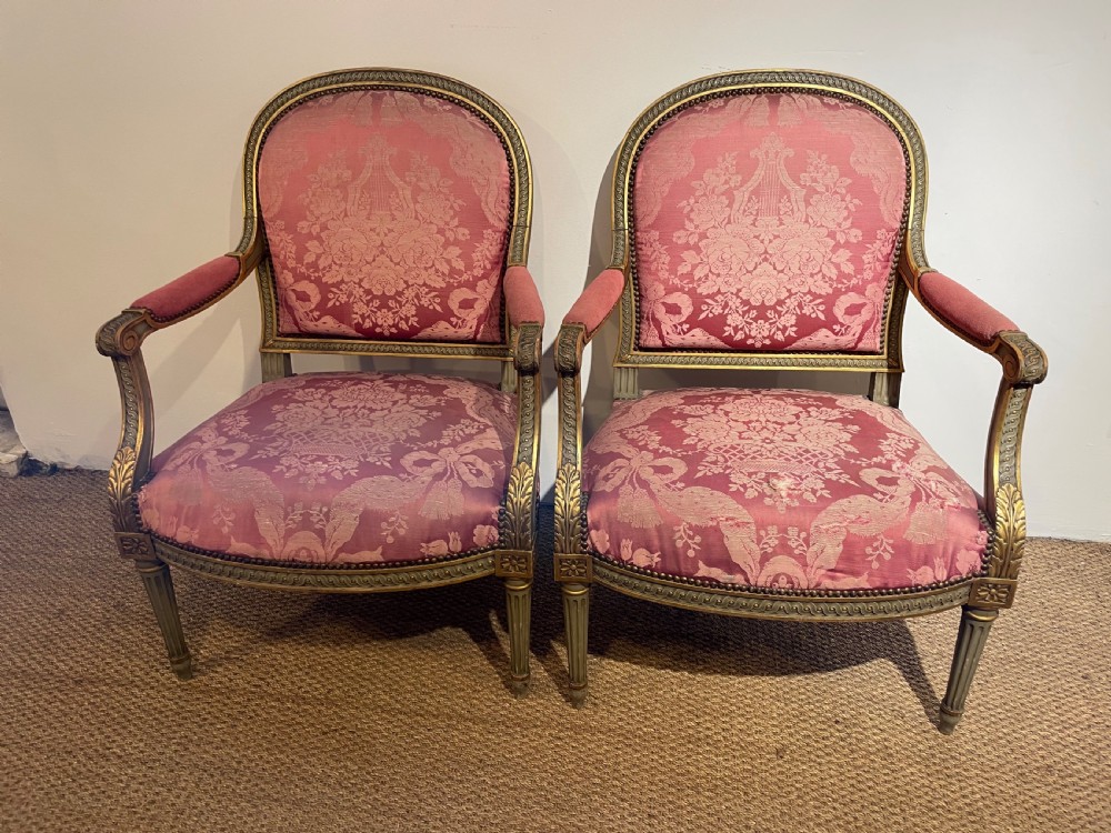Pair of armchairs 