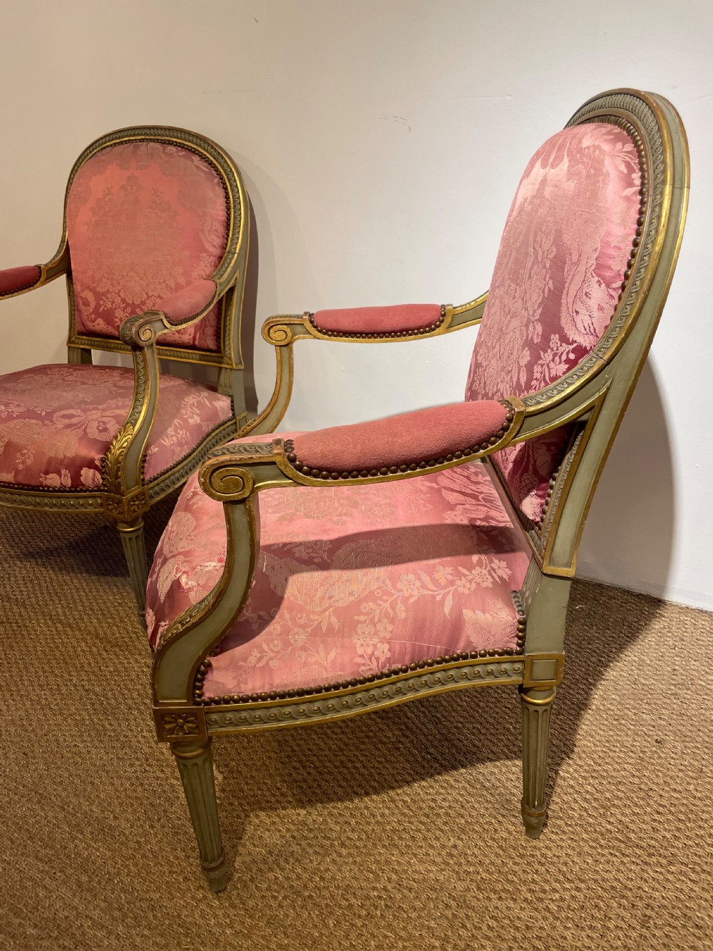 Pair of armchairs  View IV