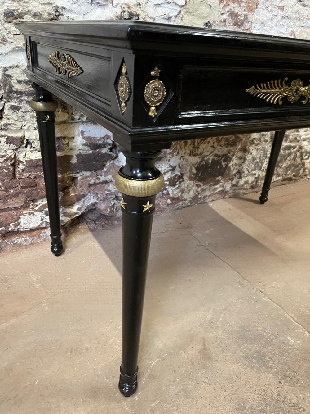 Napoleon III writing desk  View III