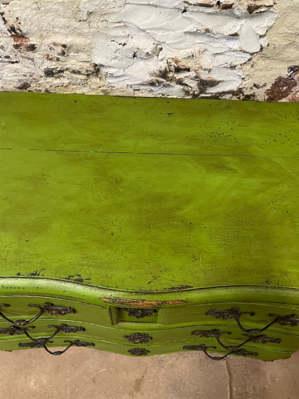 Painted serpentine fronted commode  View VIII
