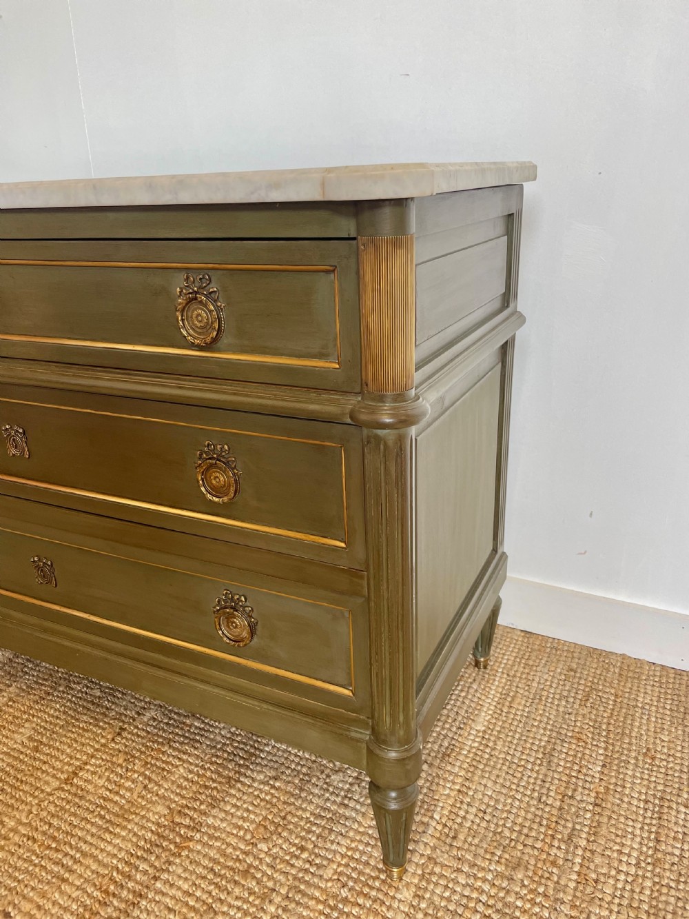 Louis XVI style painted chest of drawers / commode  View III