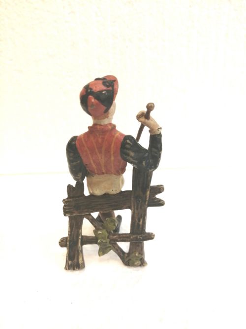 A COLD PAINTED BRONZE MODEL OF A JOCKEY - ADDITIONAL PHOTO 4