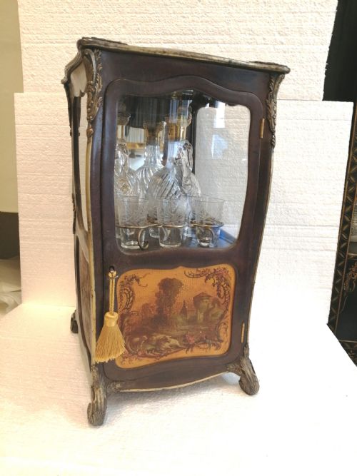 A SUPERB QUALITY 19TH CENTURY FRENCH NOVELTY LIQUEUR CABINET IN FORM OF SEDAN CHAIR - ADDITIONAL PHOTO 1