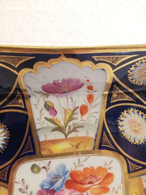 A SUPERB PAIR OF THOMAS PARDOE COALPORT SQUARE DISHES - ADDITIONAL PHOTO 7