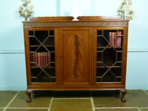 fig 2. 1920`s Mahogany Georgian Style Dwarf Bookcase
