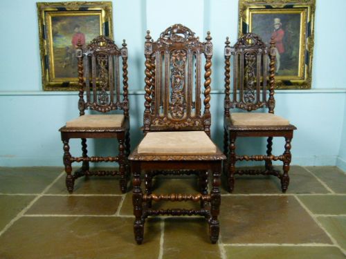 Charming Victorian Set of Four Carved Oak Dining Chairs