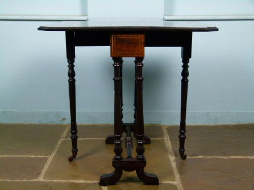 fig 1. Elegant Victorian Rosewood Sutherland Drop-leaf Tea Occasional Table 