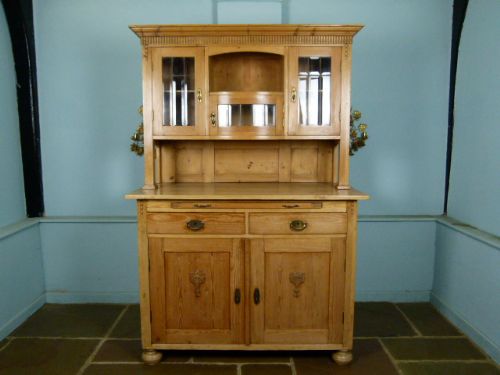 fig 1. Pretty Victorian Antique Pine Dresser