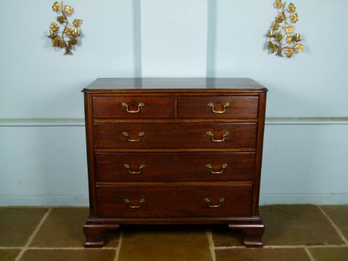 fig 3. Charming Georgian Oak Chest Of Drawers
 