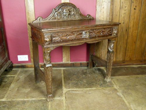 fig 3. Victorian Elaborately Carved Oak Side/Hall Console Table