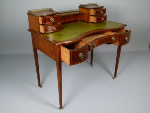 fig 2. Edwardian Maple & Co Desk Writing Table 