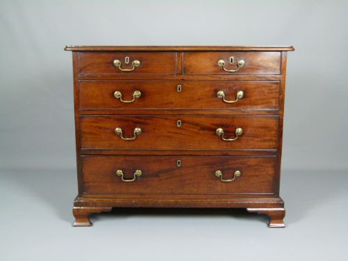 Delightful Georgian Small Mahogany Chest of Drawers