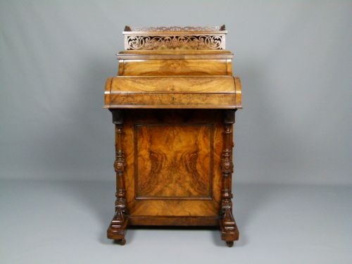 fig 1. Fine Quality Victorian Burr Walnut Davenport