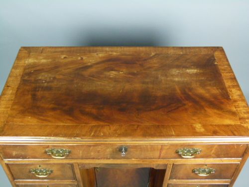 fig 3. Victorian Mahogany Kneehole Desk/Dressing Table