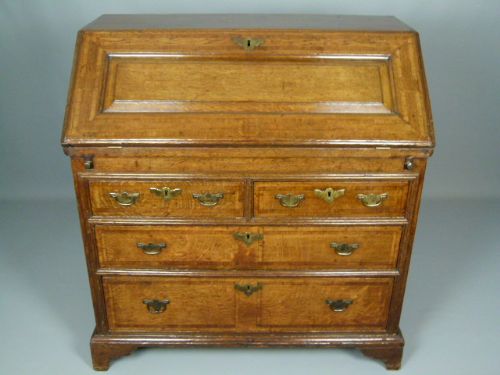 fig 3. Early 18thC Country Oak Bureau