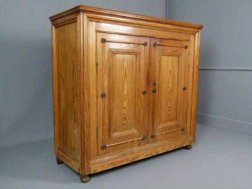 Victorian Pine Large Storage Cupboard Cabinet