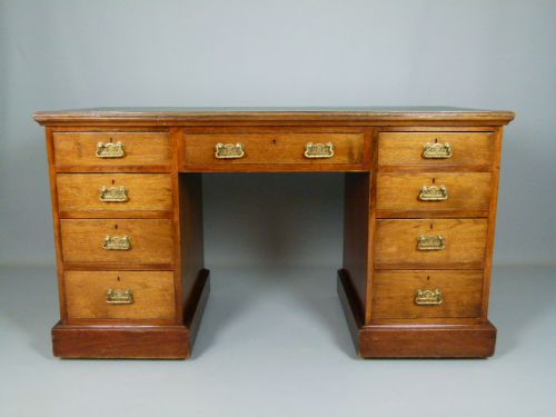 fig 2. Victorian Oak Pedestal Desk.