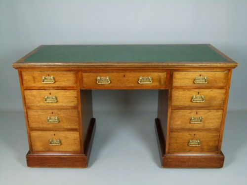 fig 3. Victorian Oak Pedestal Desk.