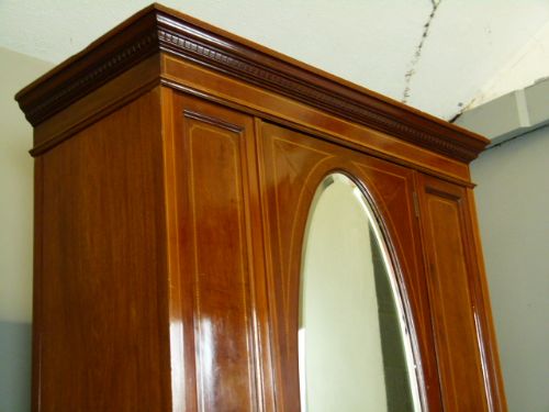 fig 1. Superb Quality Edwardian Mahogany Mirrored Wardrobe