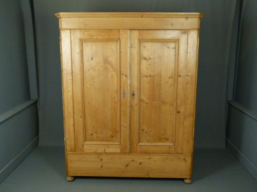 fig 3. 19th Century French Pine Knockdown Armoire