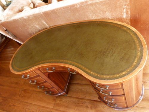 fig 3. Superb Edwardian Mahogany Kidney Shaped Desk