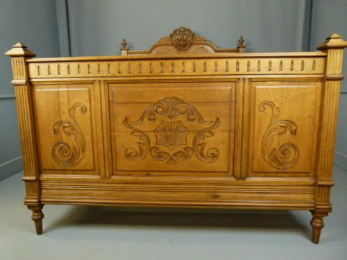 fig 2. French Carved Light Oak Double Bed c1890