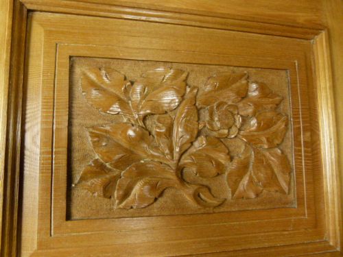 fig 3. Super Quality Victorian Golden Ash Compactum Wardrobe