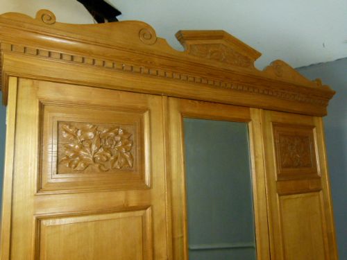 fig 5. Super Quality Victorian Golden Ash Compactum Wardrobe