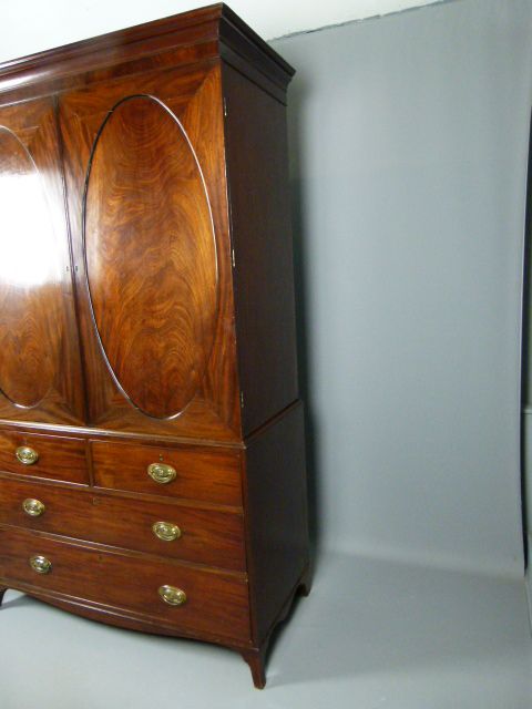 fig 1. Super Quality Georgian Mahogany Linen Press/Wardrobe 