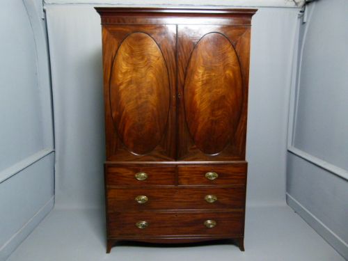 fig 4. Super Quality Georgian Mahogany Linen Press/Wardrobe 