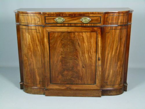 fig 2. Georgian Flame Mahogany Small Side Cabinet Sideboard
