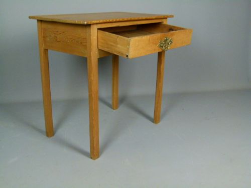 fig 2. Very Charming Georgian Antique Pine Side Hall Table.