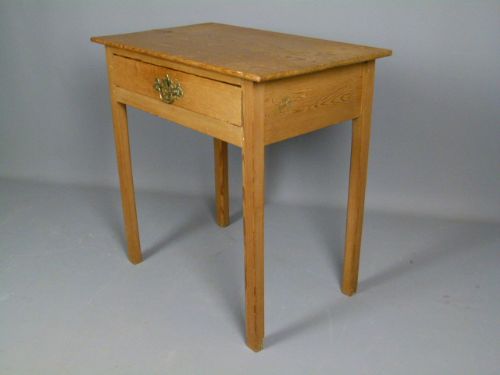fig 3. Very Charming Georgian Antique Pine Side Hall Table.